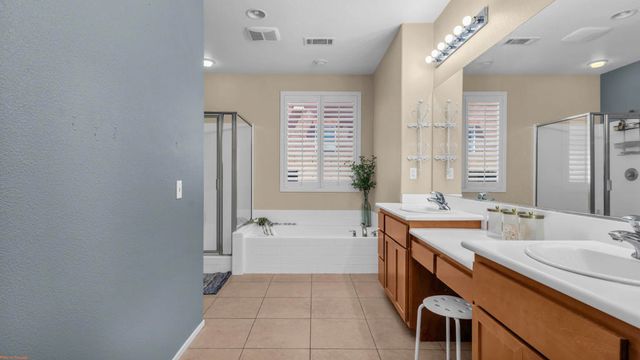 42724 Tango Court, Indio, CA 92203