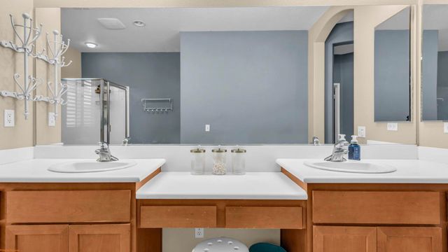 42724 Tango Court, Indio, CA 92203