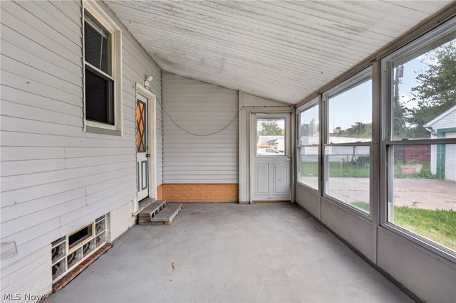 13113 Saint James Avenue, Cleveland, OH 44135