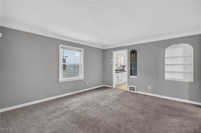 13113 Saint James Avenue, Cleveland, OH 44135