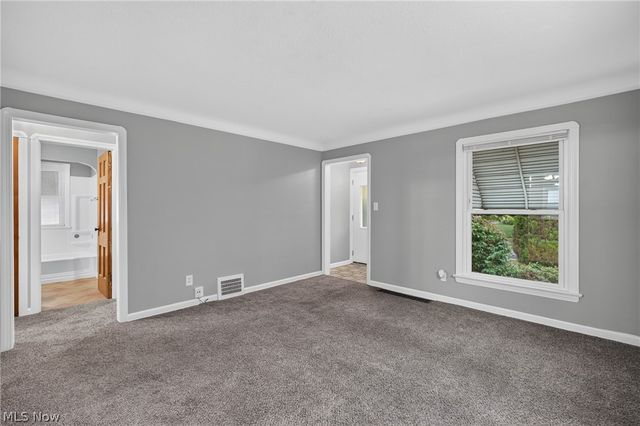 13113 Saint James Avenue, Cleveland, OH 44135