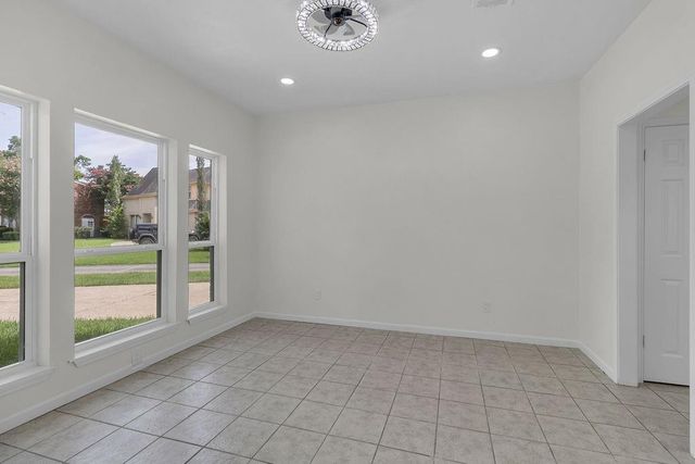 6239 Oak Pass Drive, Houston, TX 77091
