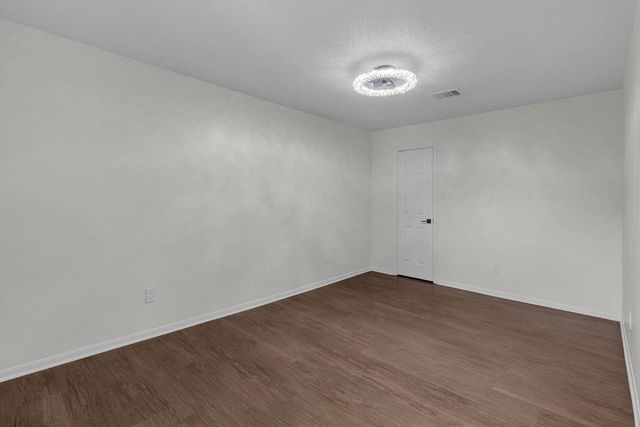 6239 Oak Pass Drive, Houston, TX 77091