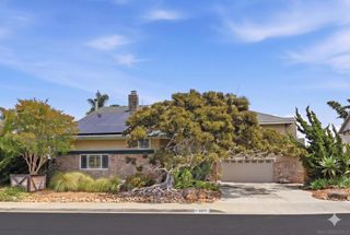 77 Cameo Rd, Carlsbad, CA 92008