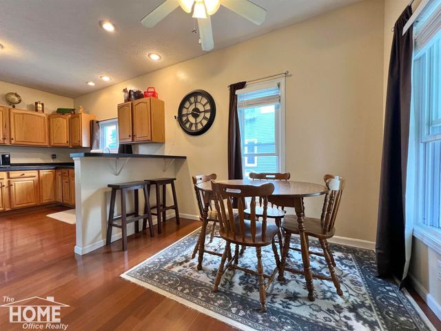 110 W Perry Street, Durand, MI 48429
