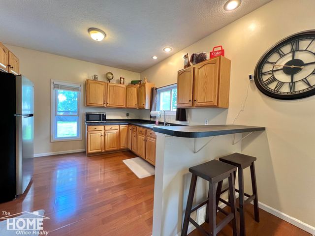 110 W Perry Street, Durand, MI 48429