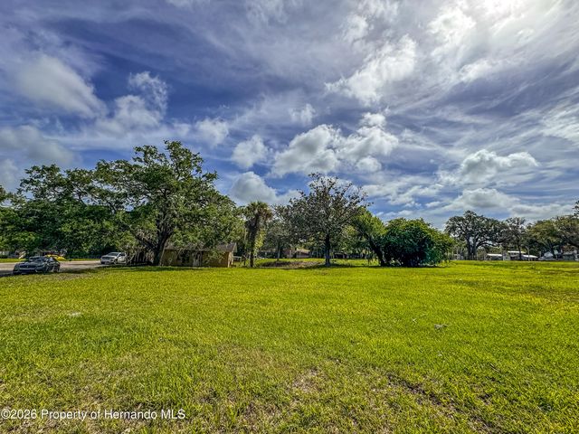 615 Old Hospital Drive, Brooksville, FL 34601