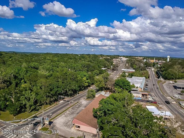 615 Old Hospital Drive, Brooksville, FL 34601