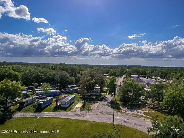 615 Old Hospital Drive, Brooksville, FL 34601