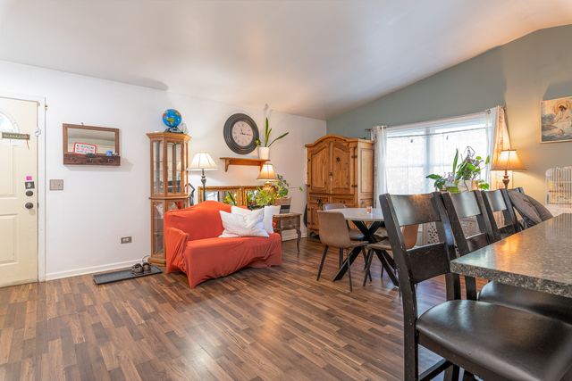 35706 N LAUREL Avenue, Ingleside, IL 60041