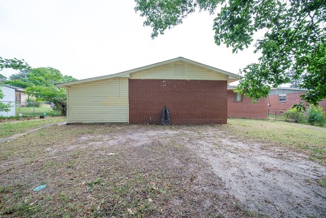 6040 Luna Drive, Columbus, GA 31907