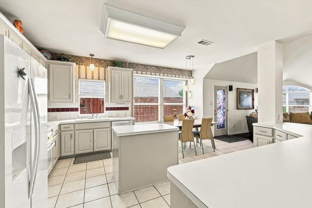 6432 Barstow Lane, The Colony, TX 75056