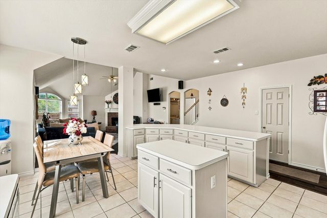 6432 Barstow Lane, The Colony, TX 75056