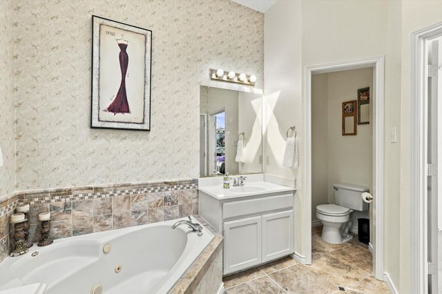 6432 Barstow Lane, The Colony, TX 75056