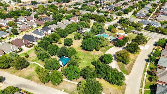 6432 Barstow Lane, The Colony, TX 75056