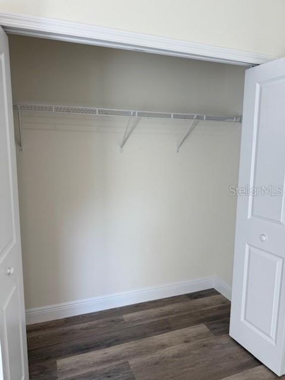 Image 13 of property listing at 2092 EAST PARKWAY, Deland, FL 32724