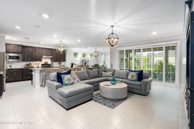 203 COUNTRY BROOK Avenue, Ponte Vedra, FL 32801