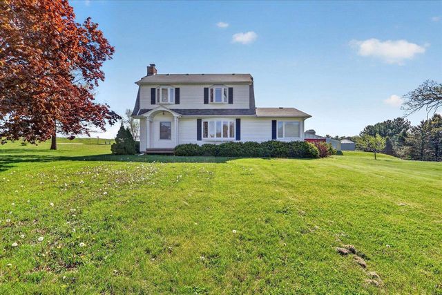 14529 Spring Valley Road, Orfordville, WI 53576