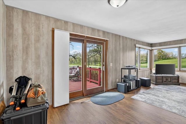 14529 Spring Valley Road, Orfordville, WI 53576