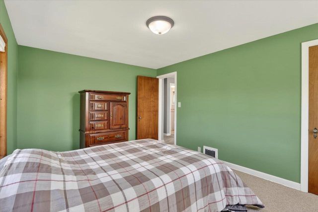 14529 Spring Valley Road, Orfordville, WI 53576