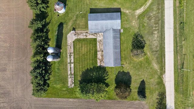 14529 Spring Valley Road, Orfordville, WI 53576