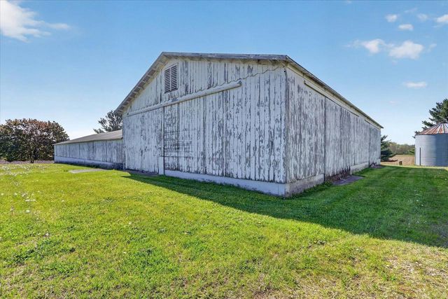 14529 Spring Valley Road, Orfordville, WI 53576
