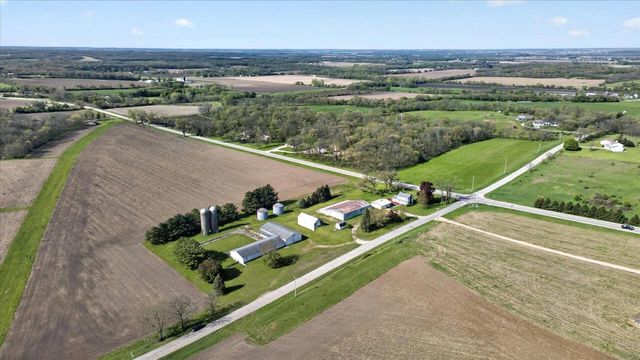 14529 Spring Valley Road, Orfordville, WI 53576