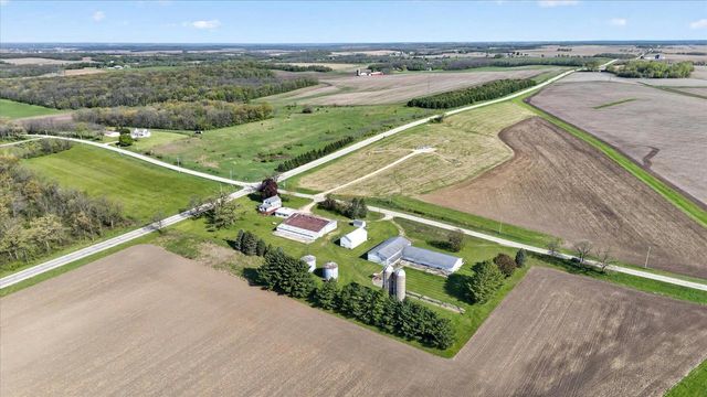 14529 Spring Valley Road, Orfordville, WI 53576