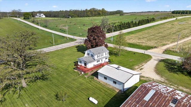 14529 Spring Valley Road, Orfordville, WI 53576