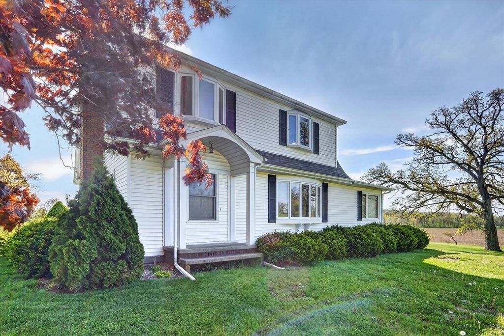 14529 Spring Valley Road, Orfordville, WI 53576