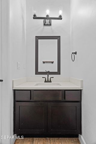 979 Airship Place, Horizon City, TX 79928