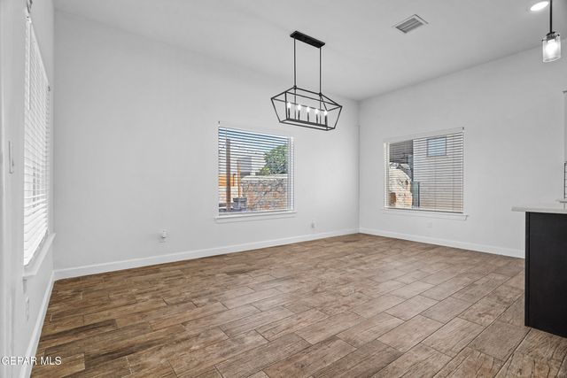979 Airship Place, Horizon City, TX 79928