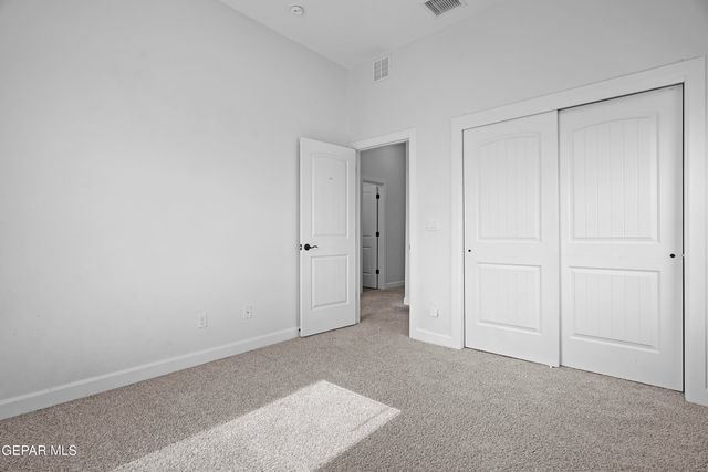 979 Airship Place, Horizon City, TX 79928