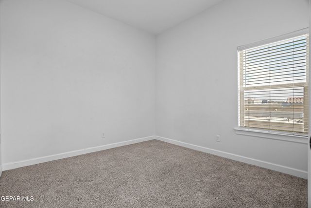 979 Airship Place, Horizon City, TX 79928