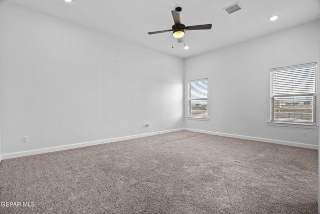 979 Airship Place, Horizon City, TX 79928