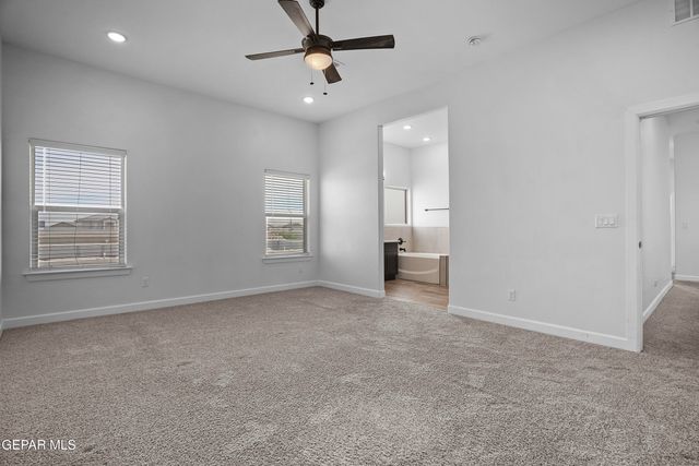 979 Airship Place, Horizon City, TX 79928