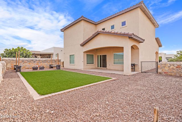 979 Airship Place, Horizon City, TX 79928