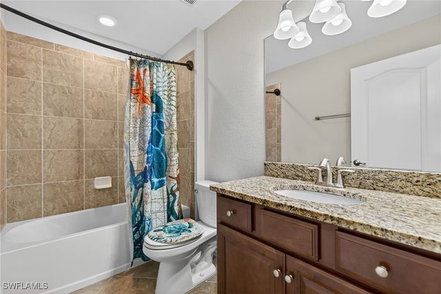 9442 Greenleigh CT, Naples, FL 34120