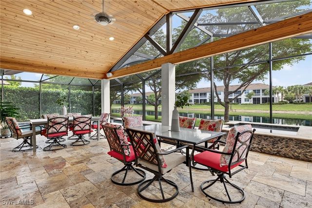 9442 Greenleigh CT, Naples, FL 34120