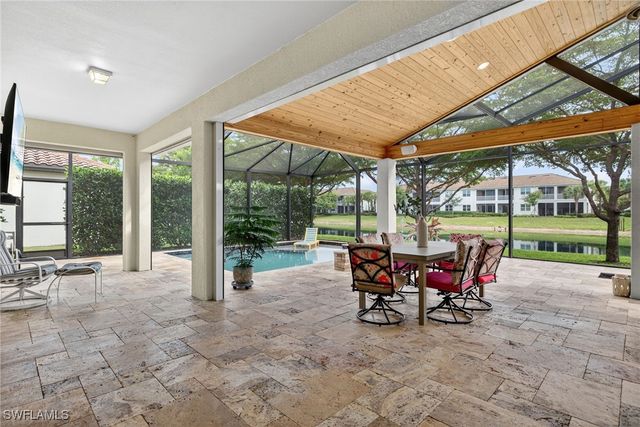 9442 Greenleigh CT, Naples, FL 34120