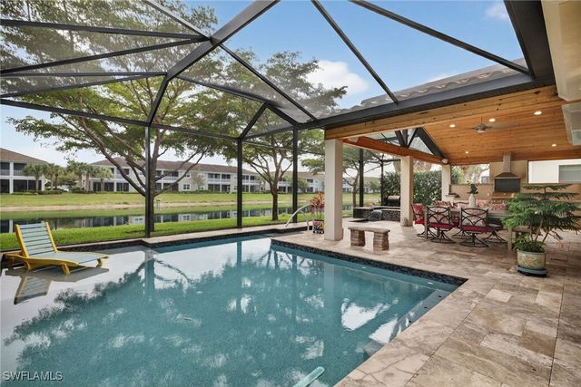 9442 Greenleigh CT, Naples, FL 34120