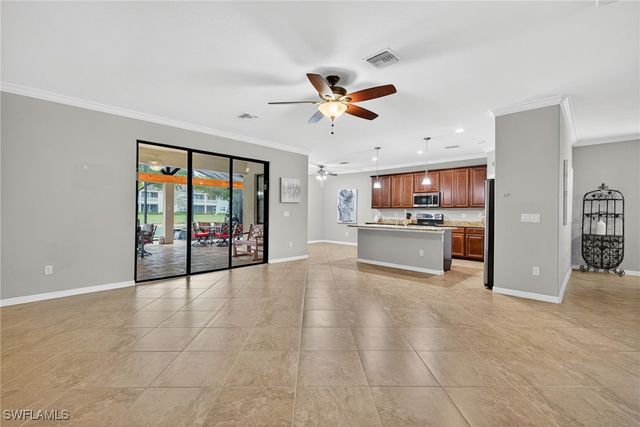 9442 Greenleigh CT, Naples, FL 34120