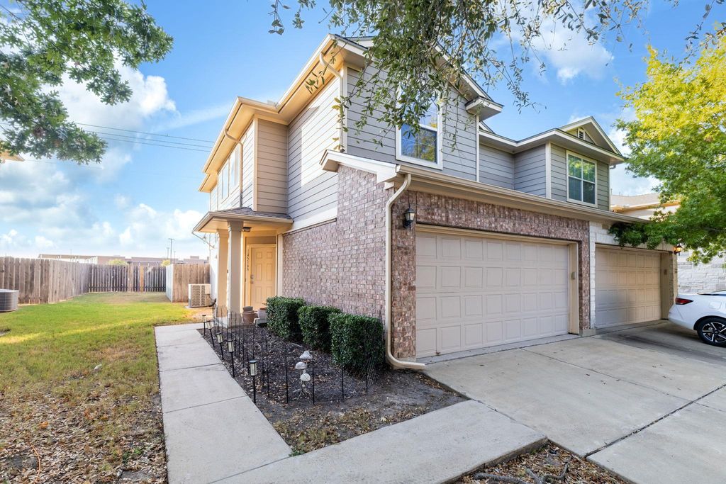 14516 Charles Dickens DR A, Pflugerville, TX 78660