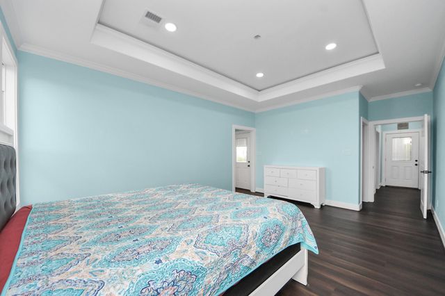 1309 24th Street, Dickinson, TX 77539