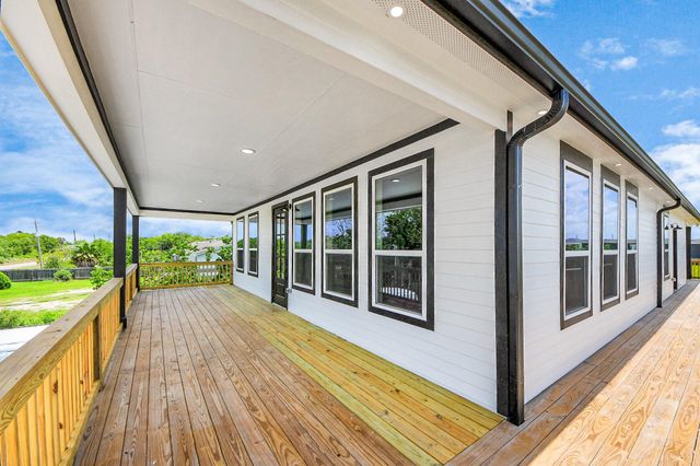 1309 24th Street, Dickinson, TX 77539