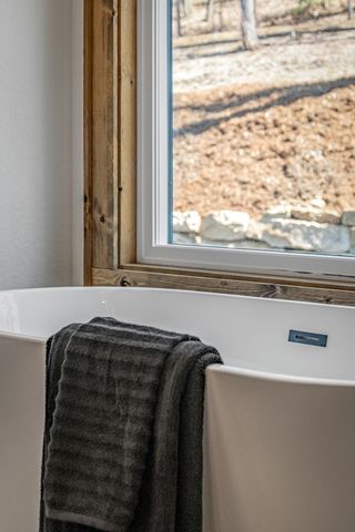 698 Oak Ridge Way, Ellijay, GA 30536