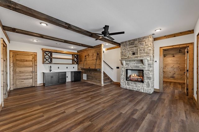 698 Oak Ridge Way, Ellijay, GA 30536