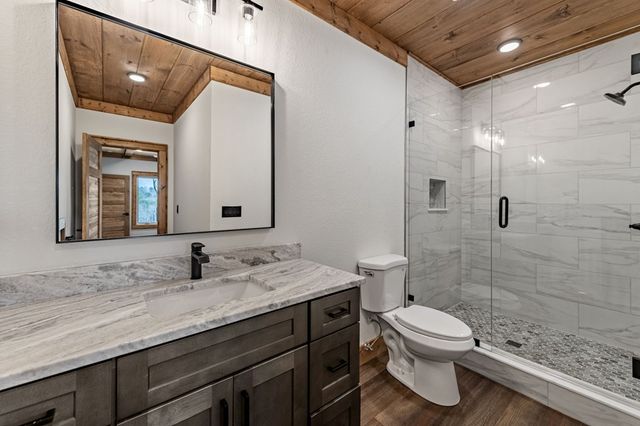 698 Oak Ridge Way, Ellijay, GA 30536