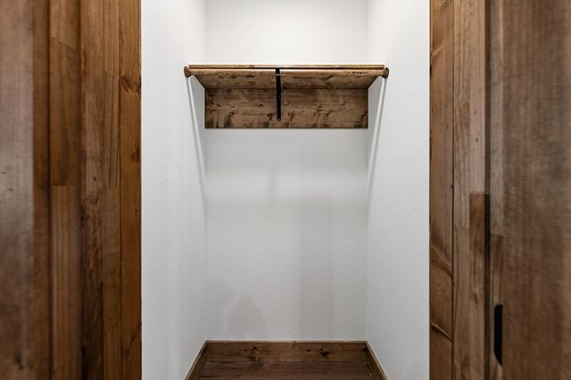 698 Oak Ridge Way, Ellijay, GA 30536