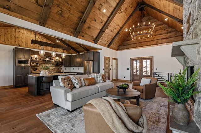 698 Oak Ridge Way, Ellijay, GA 30536